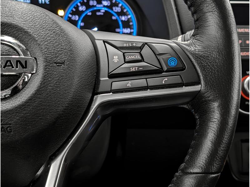 nissan LEAF 2022 - 13