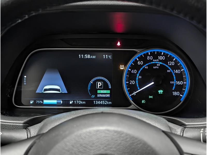 nissan LEAF 2022 - 15