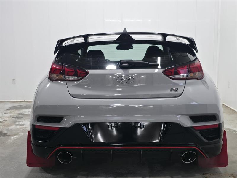 hyundai Veloster 2022 - 10