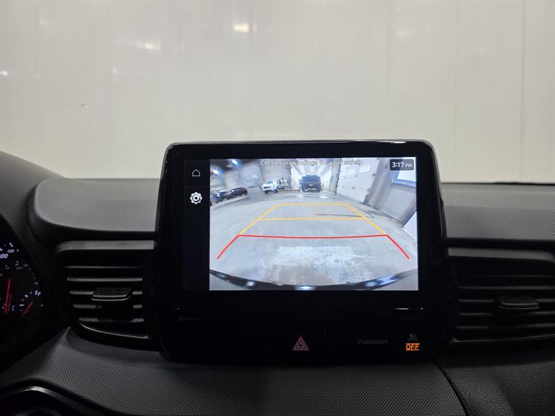 hyundai Veloster 2022 - 16