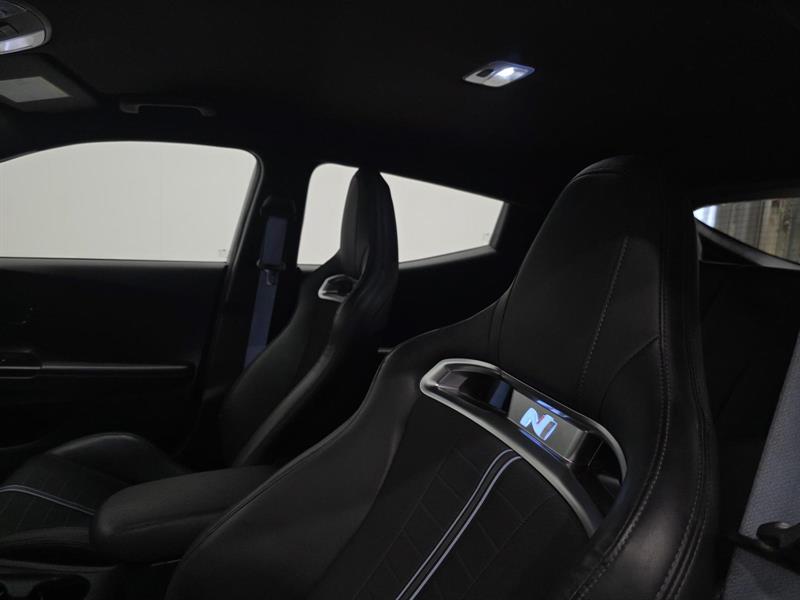 hyundai Veloster 2022 - 20