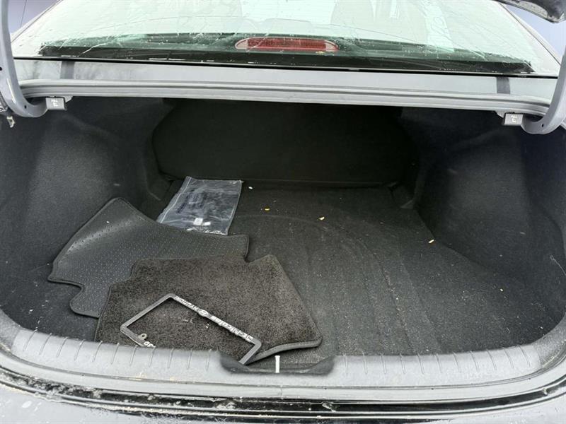 hyundai Elantra 2023 - 12