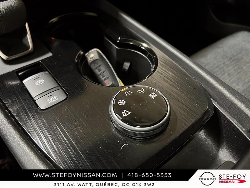 nissan Rogue 2023 - 16