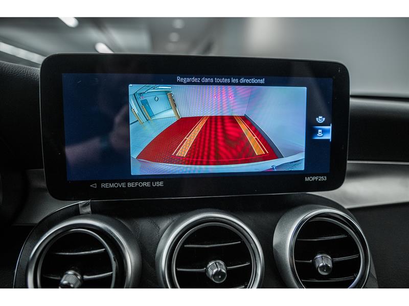 mercedes-benz GLC300 2022 - 20