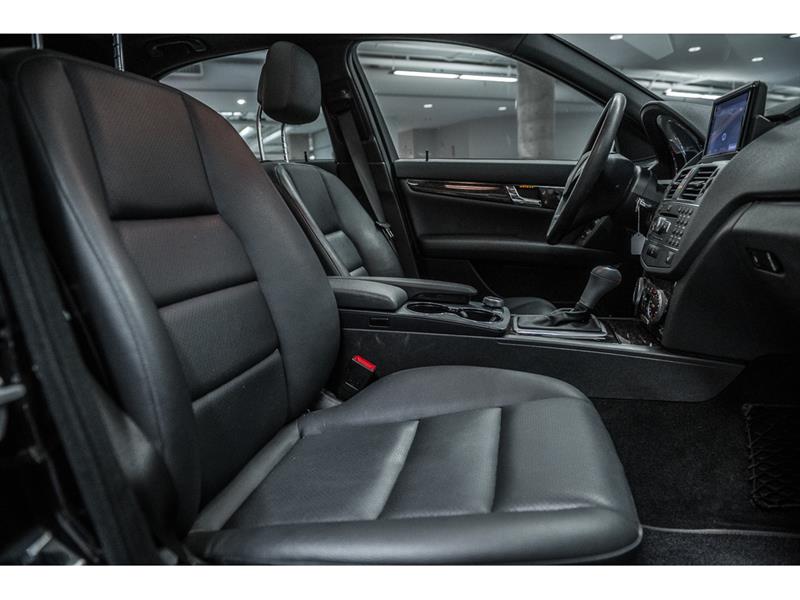 mercedes-benz C350 2011 - 28