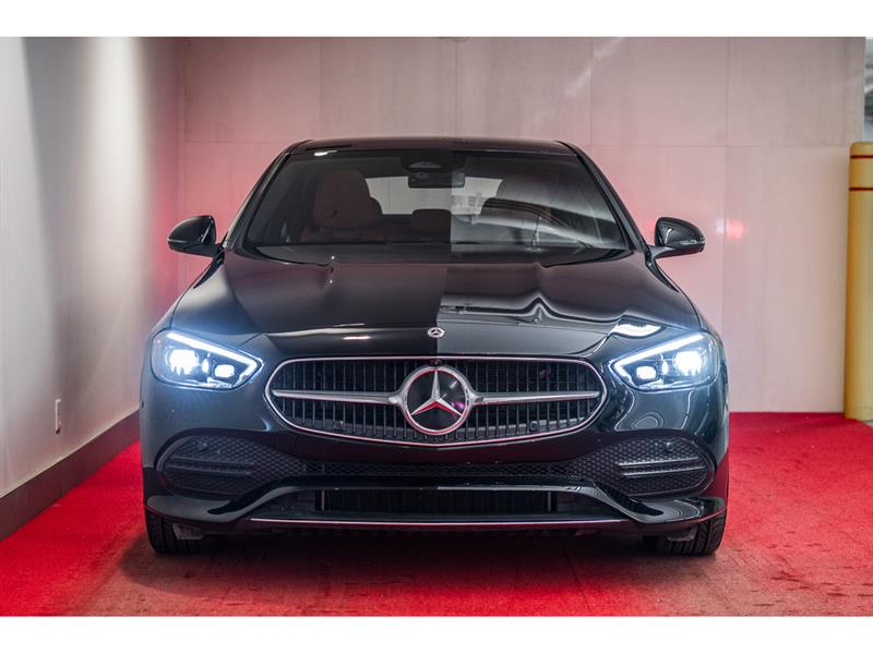 mercedes-benz C300 2022 - 2