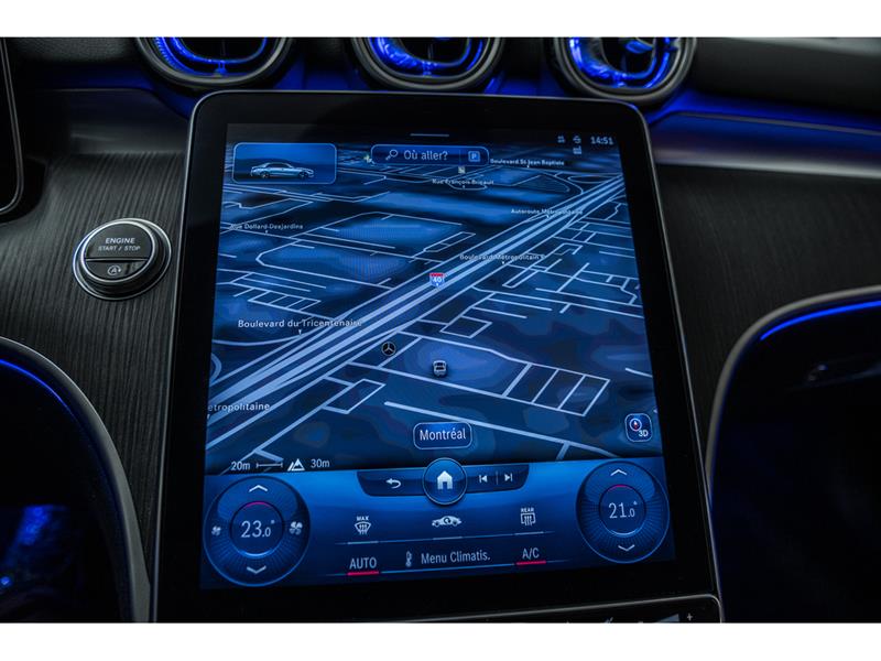 mercedes-benz C300 2022 - 19