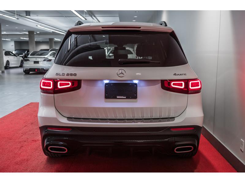 mercedes-benz GLB250 2023 - 7