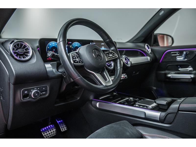 mercedes-benz GLB250 2023 - 14