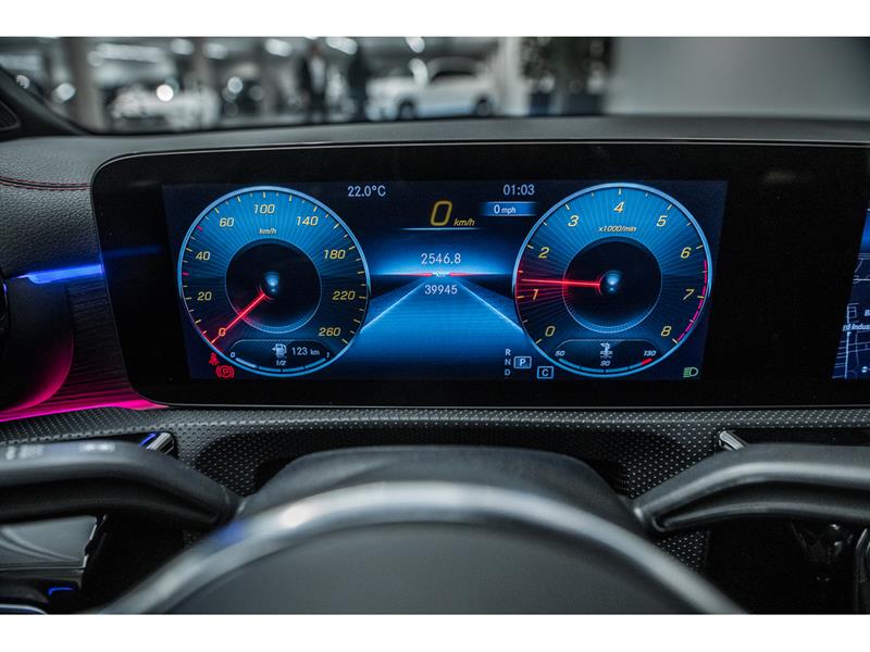 mercedes-benz CLA250 2023 - 15