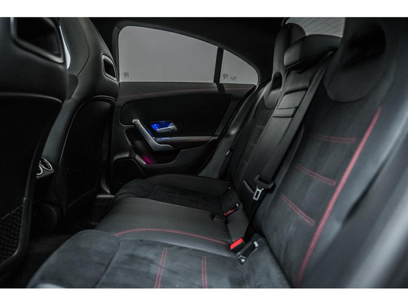 mercedes-benz CLA250 2023 - 24