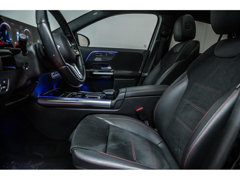 mercedes-benz GLA250 2023 - 13