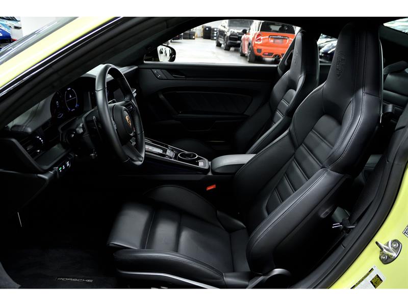 porsche 911 2025 - 12