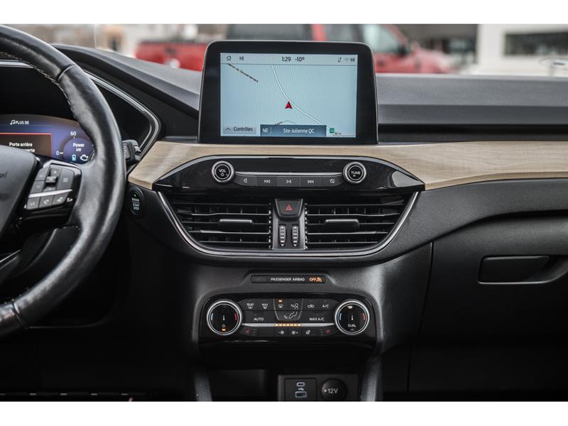 ford Escape 2022 - 31