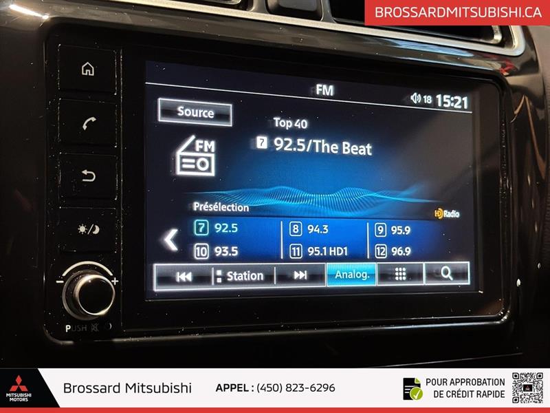 mitsubishi Mirage 2024 - 21