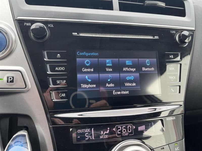 toyota Prius v 2017 - 28