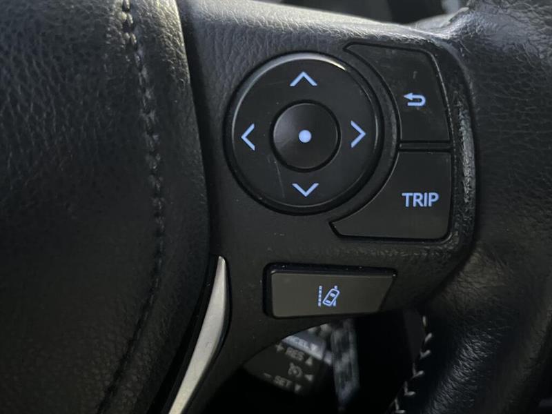 toyota Corolla iM 2018 - 16