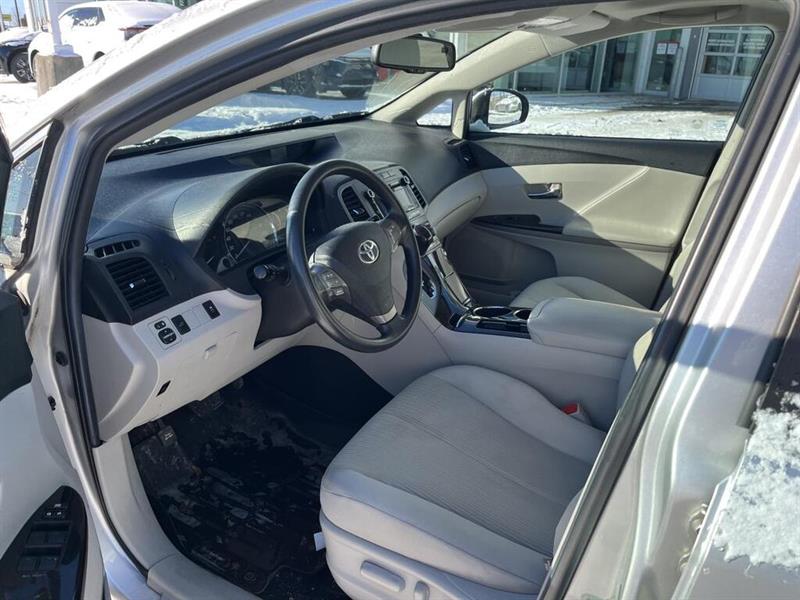 toyota Venza 2011 - 8