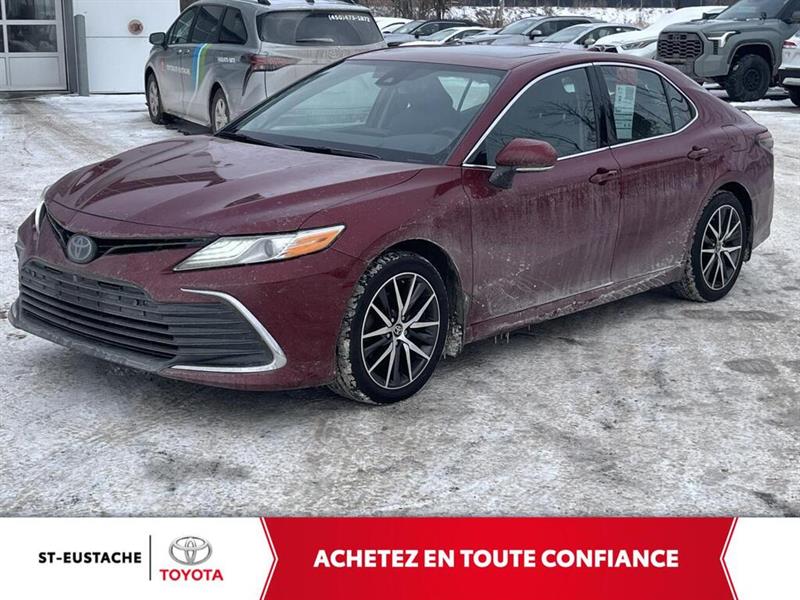 toyota Camry Hybrid 2022