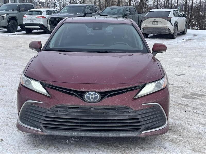 toyota Camry Hybrid 2022 - 2