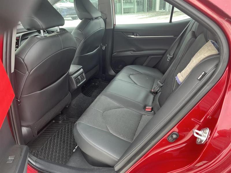 toyota Camry Hybrid 2022 - 10