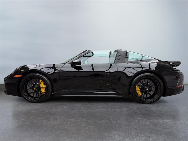 porsche 911 2025 - 2