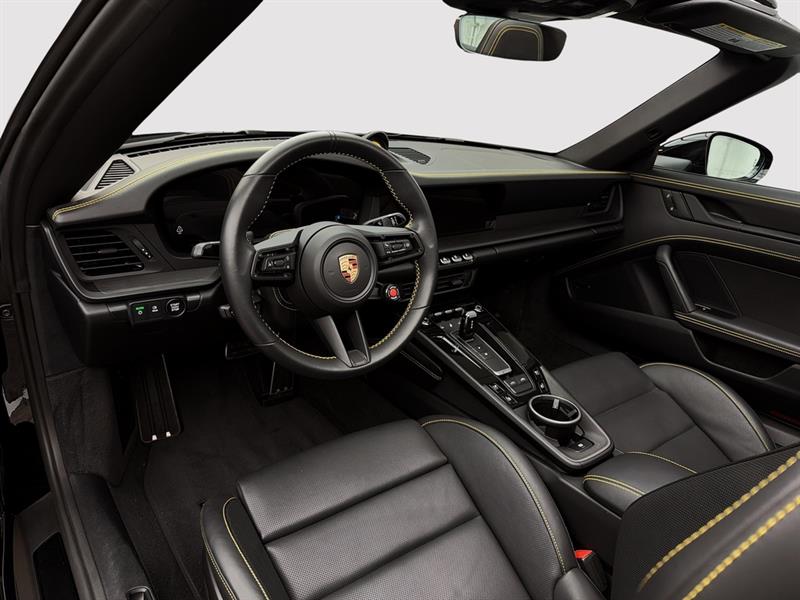 porsche 911 2025 - 15