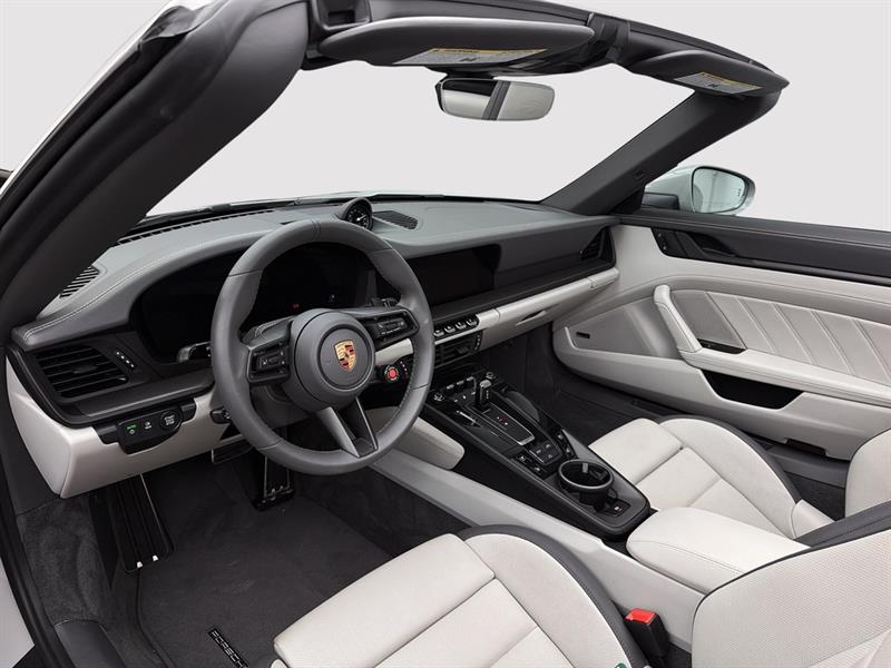 porsche 911 2025 - 17