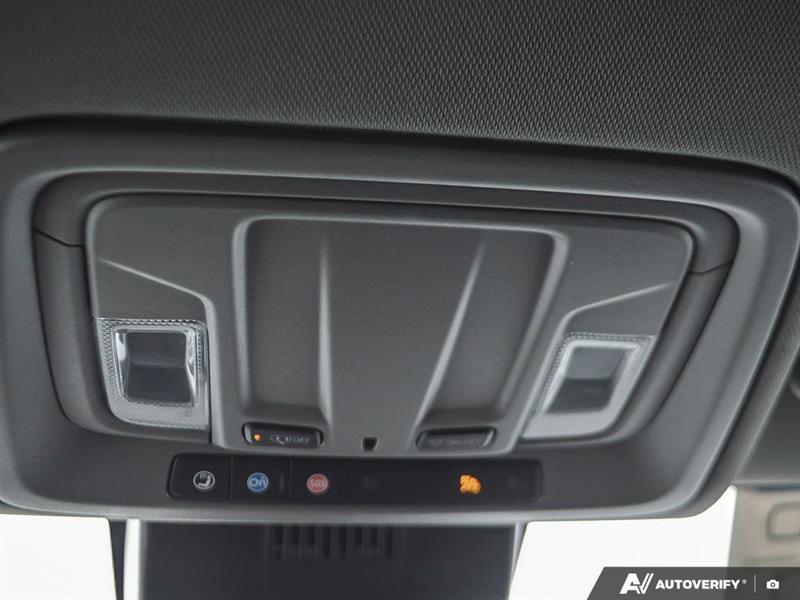 chevrolet Silverado 1500 2023 - 17