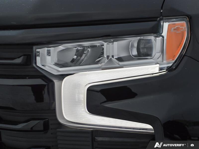 chevrolet Silverado 1500 2023 - 23