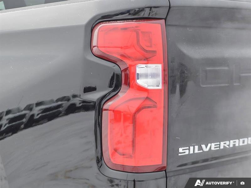 chevrolet Silverado 1500 2023 - 25