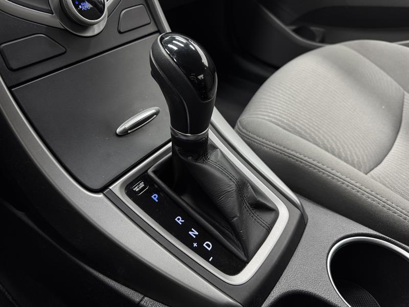 hyundai Elantra 2016 - 26