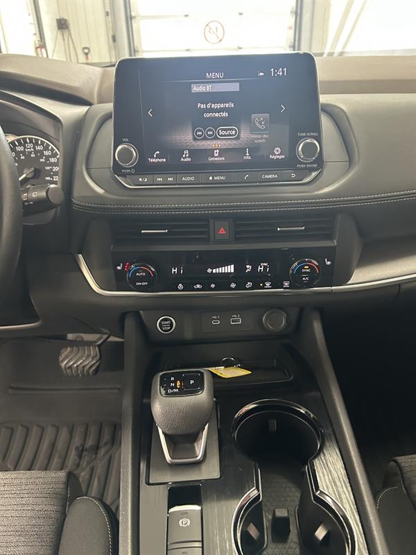 nissan Rogue 2023 - 16