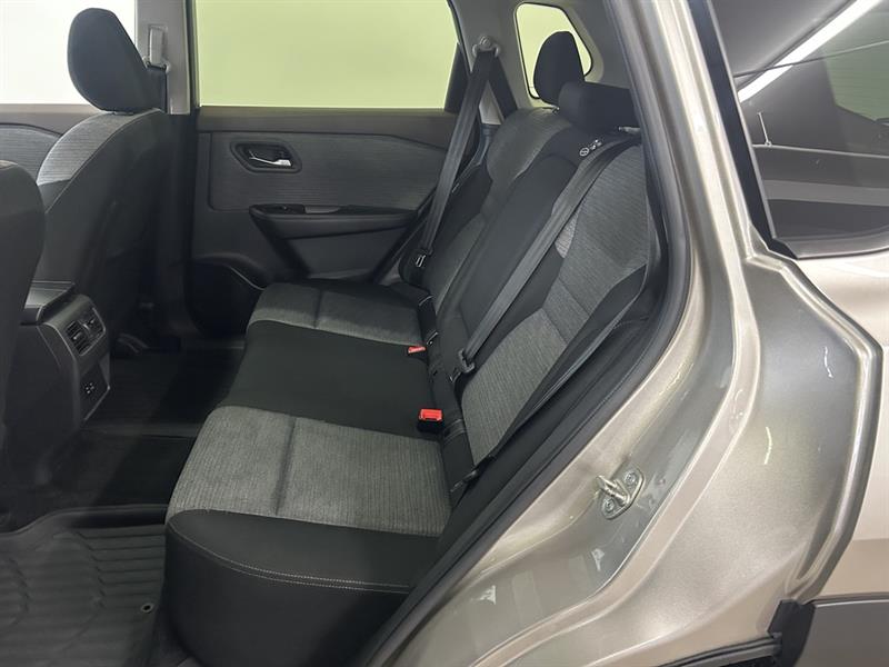 nissan Rogue 2023 - 22