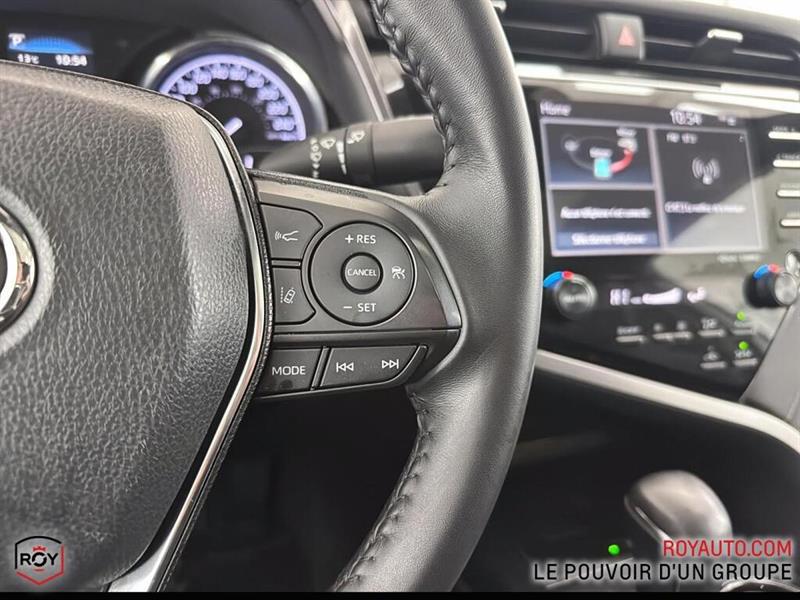 toyota Camry Hybrid 2020 - 12