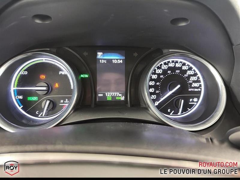 toyota Camry Hybrid 2020 - 13