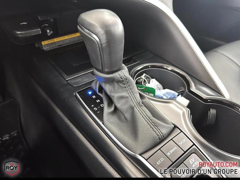 toyota Camry Hybrid 2020 - 14