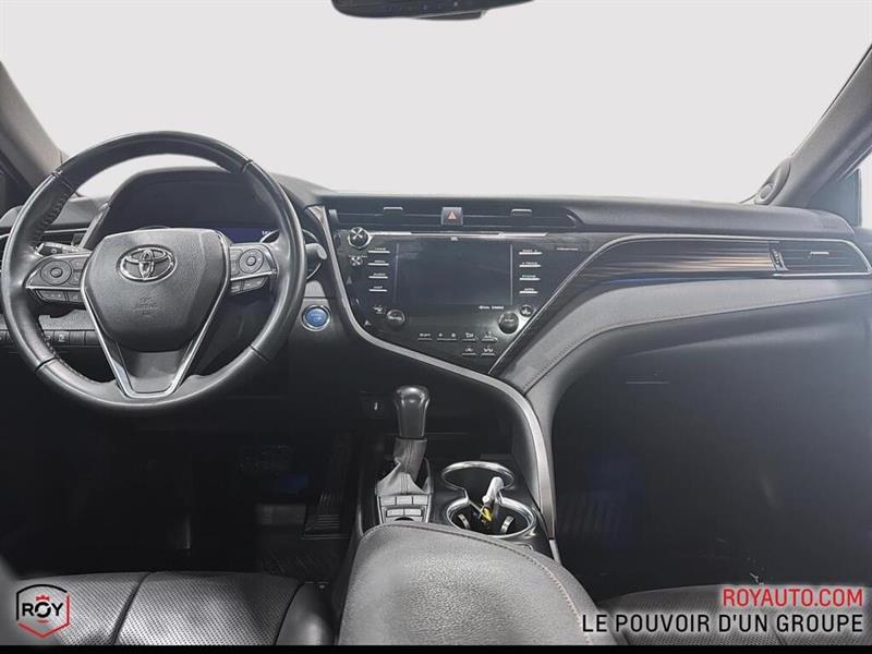 toyota Camry Hybrid 2020 - 9