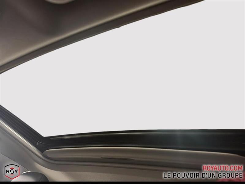 toyota Camry Hybrid 2020 - 16