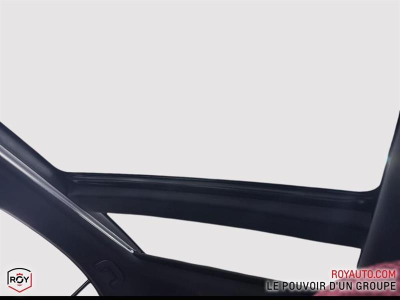 toyota Camry Hybrid 2025 - 16