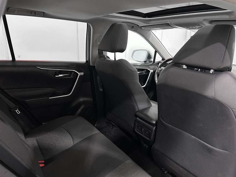 toyota RAV4 2021 - 26