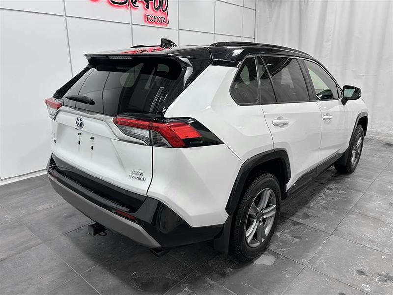 toyota RAV4 2023 - 9