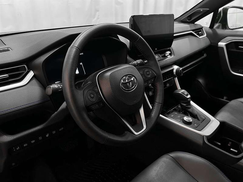 toyota RAV4 2023 - 11