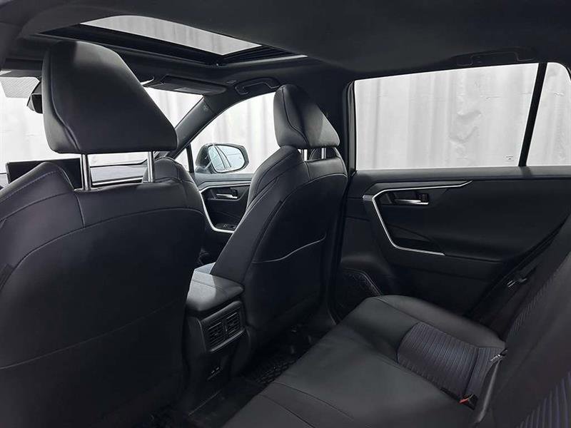 toyota RAV4 2023 - 25