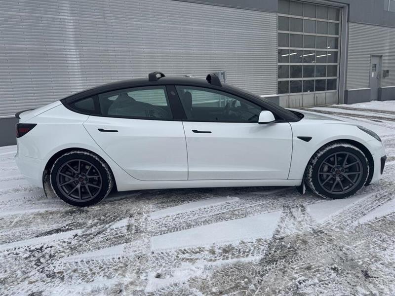 tesla Model 3 2023 - 3