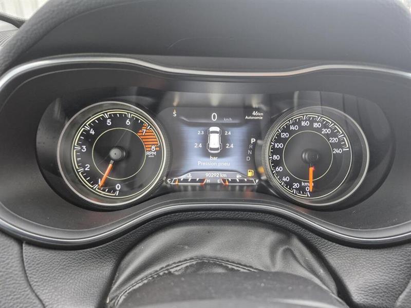 jeep Cherokee 2019 - 14