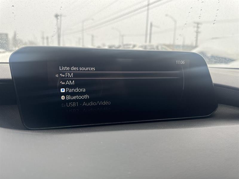 mazda Mazda3 2022 - 23