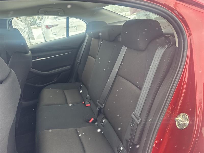 mazda Mazda3 2022 - 27