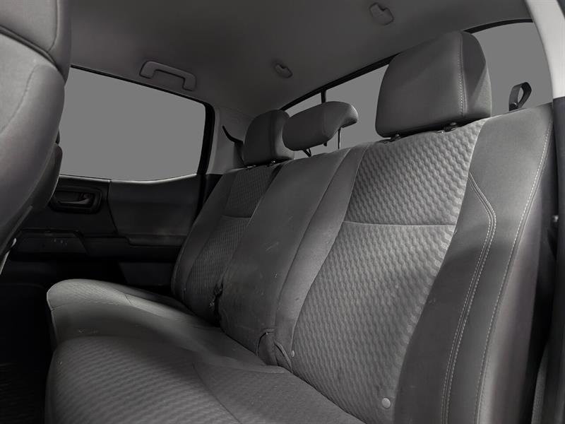 toyota Tacoma 2021 - 8