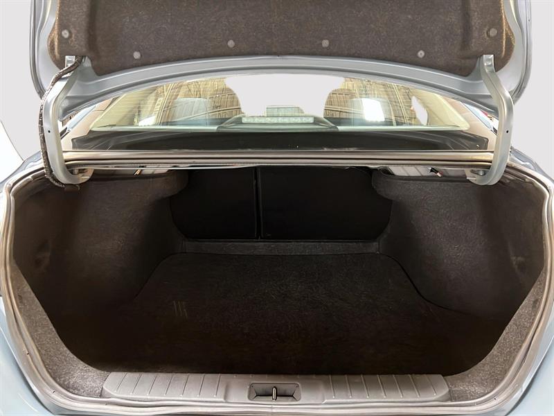 nissan Sentra 2024 - 12